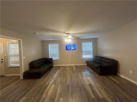 1919 Stonewall Street, Brunswick GA - photo 11 of 44