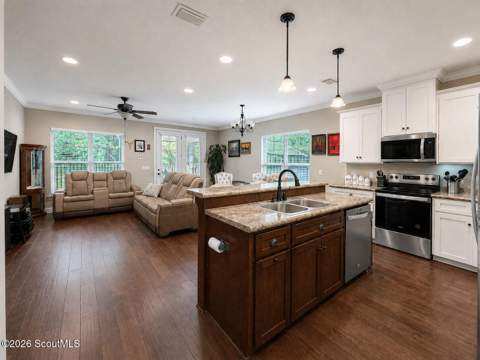 172 Sweetwater Boulevard, Brunswick GA - photo 6 of 19