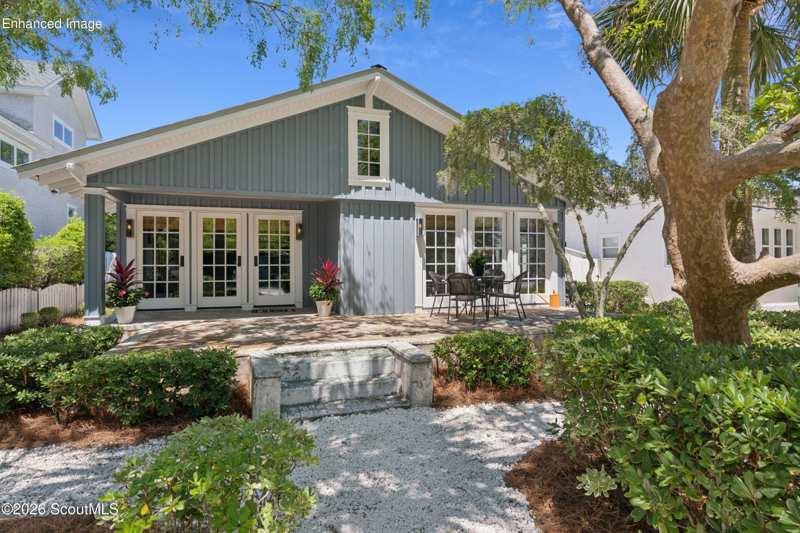 3 bedroom Single Family Residence at 4214 7th Street, East Beach, St. Simons Island — photo 1