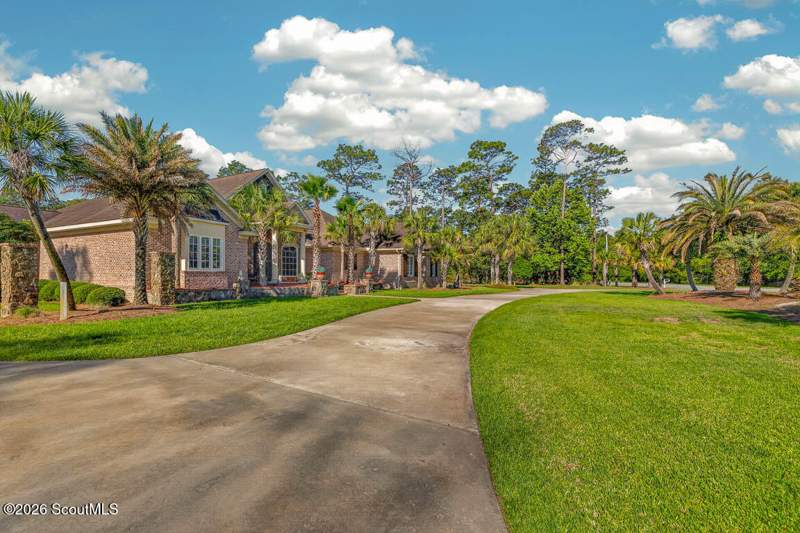 4 bedroom Single Family Residence at 12 Birdie Drive, Pine Forest Country Club, Jesup — photo 4