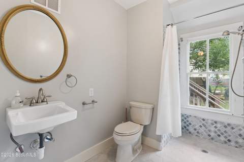 809 Monck Street, Brunswick GA - photo 13 of 25