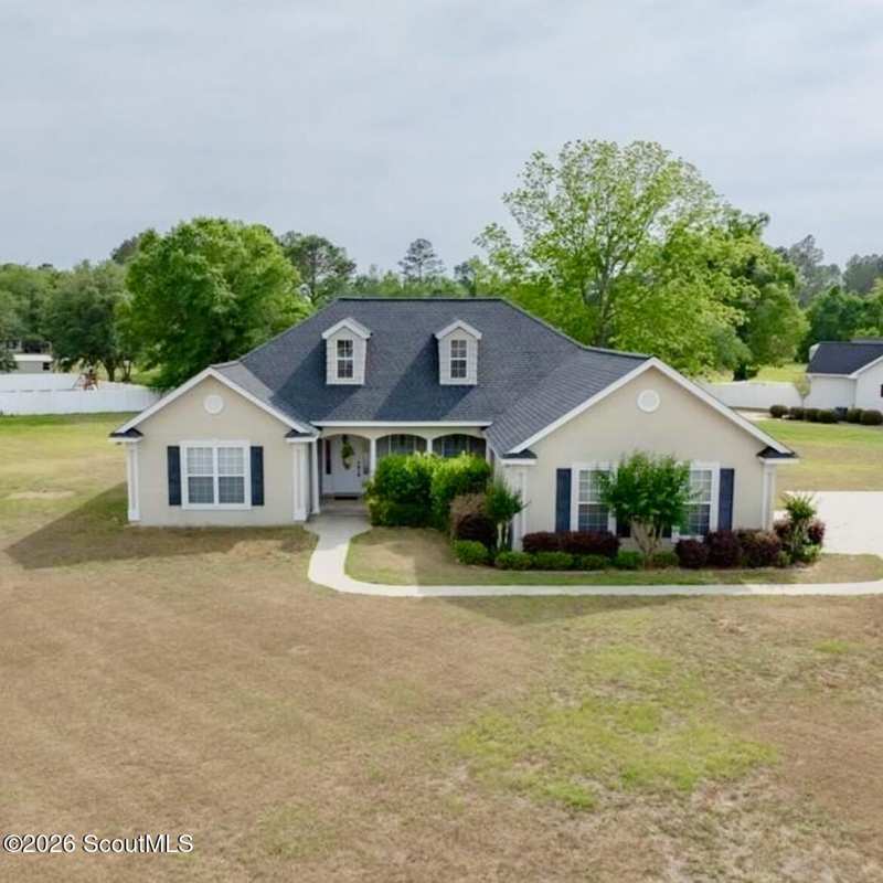 4 bedroom Single Family Residence at 6306 Sun Dell Circle, No Recorded Subdivision, Blackshear — photo 1