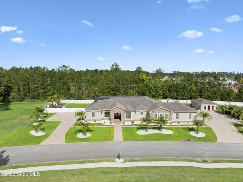 6 bedroom Single Family Residence at 240 Belmont Circle, Carriage Gate Plantation, Brunswick — photo 1