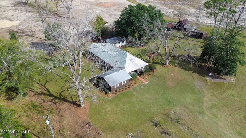 4 bedroom Single Family Residence at 5466 Robin Road, No Recorded Subdivision, Patterson — photo 5