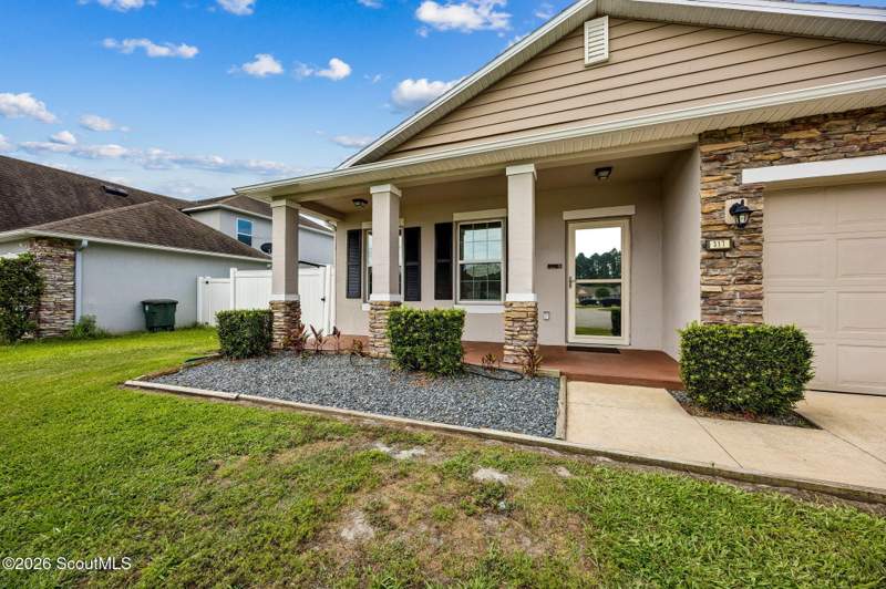 4 bedroom Single Family Residence at 317 Soncel Drive, Lake Victoria, Kingsland — photo 2