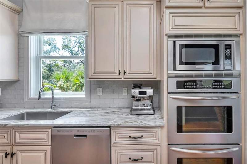 4 bedroom Single Family Residence at 295 Mcintosh Avenue, The Battery, St. Simons Island — photo 4