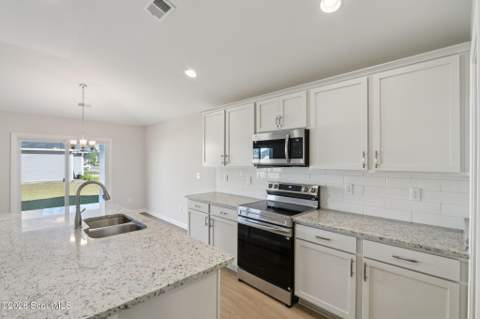 6 Fulham Road, Brunswick GA - photo 10 of 26
