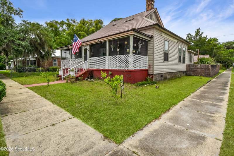 3 bedroom Single Family Residence at 1629 Wilson Avenue, Urbana, Brunswick — photo 2
