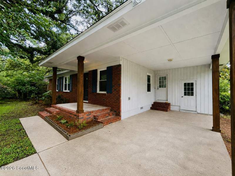 3 bedroom Single Family Residence at 200 Reynolds Street, No Recorded Subdivision, Brunswick — photo 2