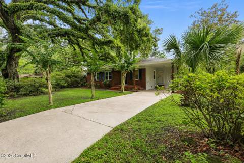 200 Reynolds Street, Brunswick GA - photo 6 of 30