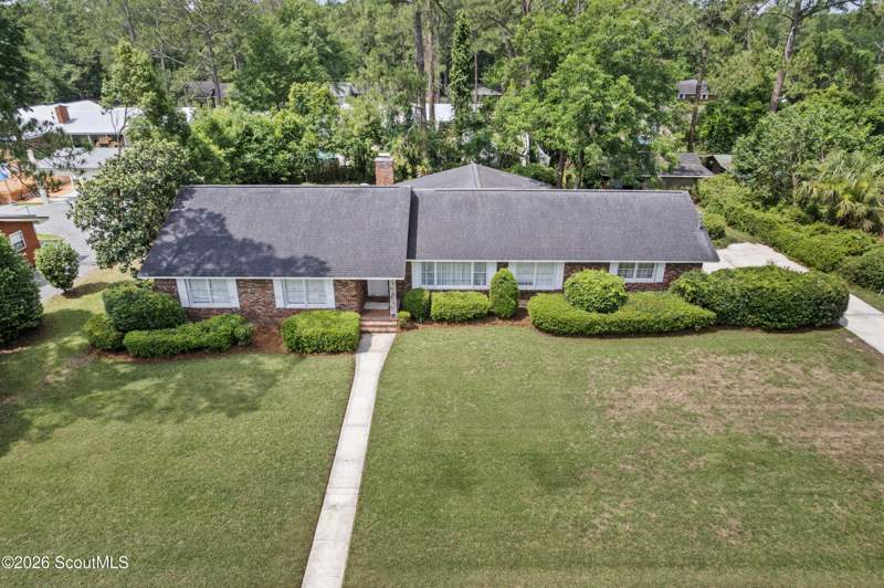 3 bedroom Single Family Residence at 147 W Magnolia Street, No Recorded Subdivision, Jesup — photo 2