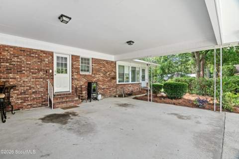 147 W Magnolia Street, Jesup GA - photo 8 of 24