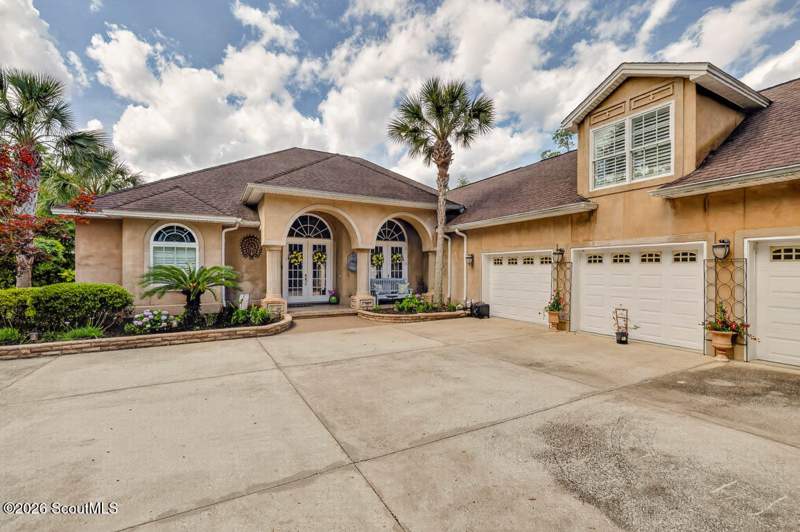 4 bedroom Single Family Residence at 128 Serenoa Drive, Serenoa Cove, Brunswick — photo 3