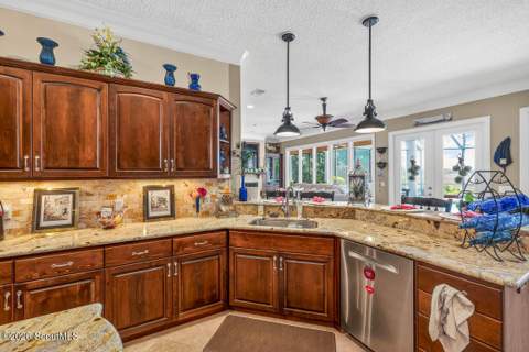 128 Serenoa Drive, Brunswick GA - photo 14 of 54