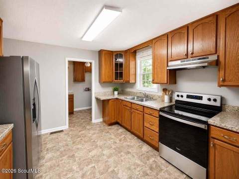 2329 Ware Street, Blackshear GA - photo 9 of 23