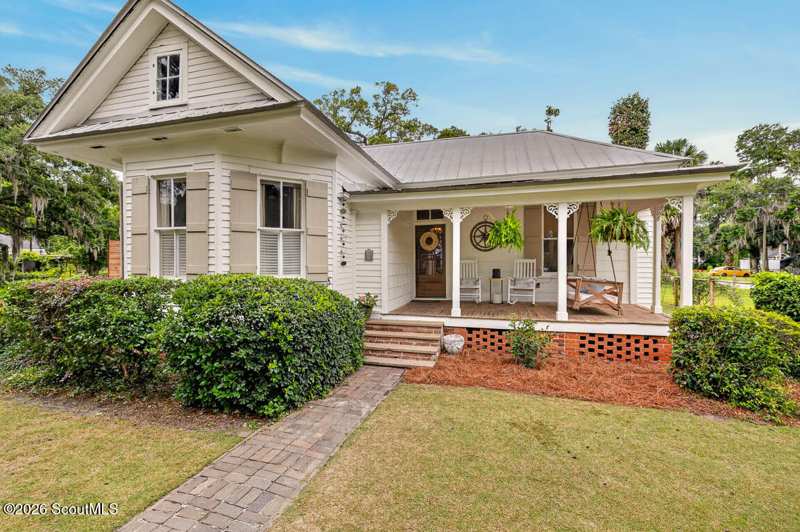 2 bedroom Single Family Residence at 729 Johnston Street, Habersham Park, Brunswick — photo 1