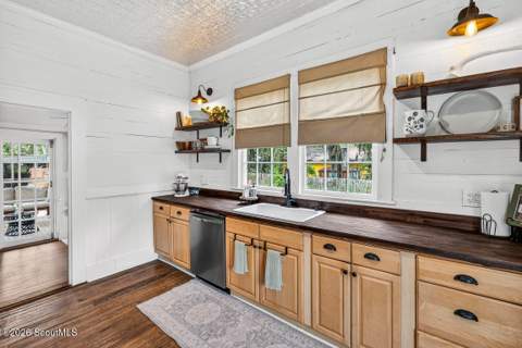 729 Johnston Street, Brunswick GA - photo 21 of 48