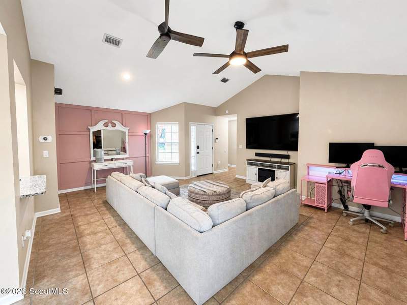 3 bedroom Single Family Residence at 102 Baird Way, Sugarmill, St. Marys — photo 4
