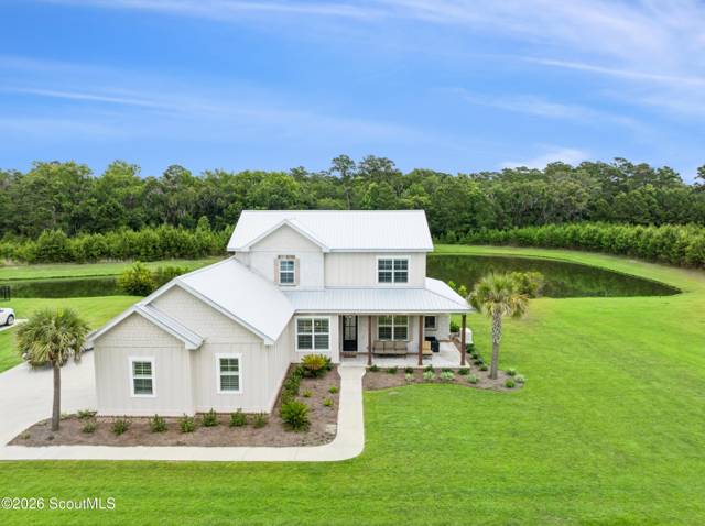 154 Robertson Circle