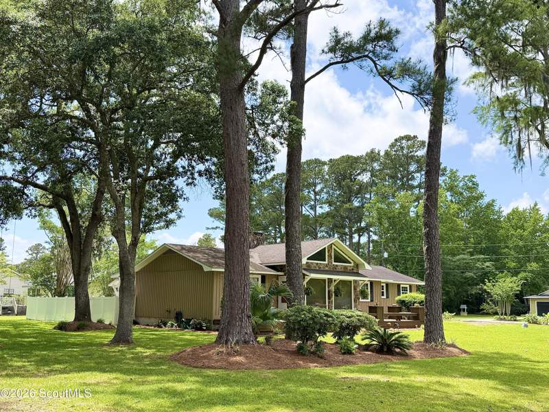 3 bedroom Single Family Residence at 107 Dovewood Drive, River Ridge, Brunswick — photo 3