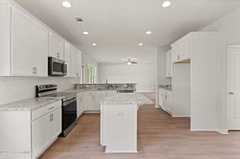 309 Acorn Drive, Brunswick GA - photo 9 of 24