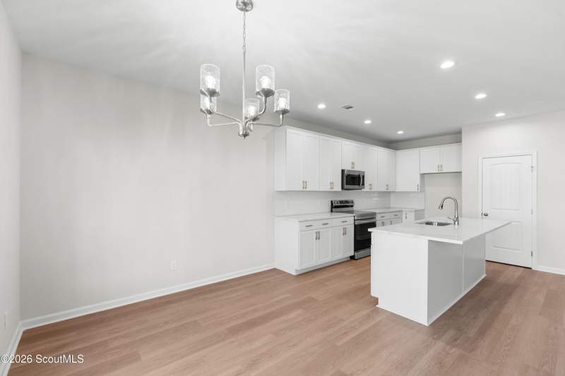 5 bedroom Single Family Residence at 301 Acorn Drive, Covington Pointe, Brunswick — photo 5