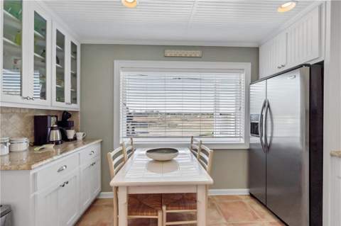 1528 Ocean Boulevard, St. Simons Island GA - photo 9 of 37