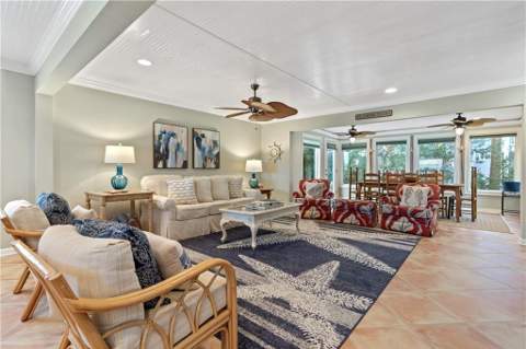 1528 Ocean Boulevard, St. Simons Island GA - photo 13 of 37