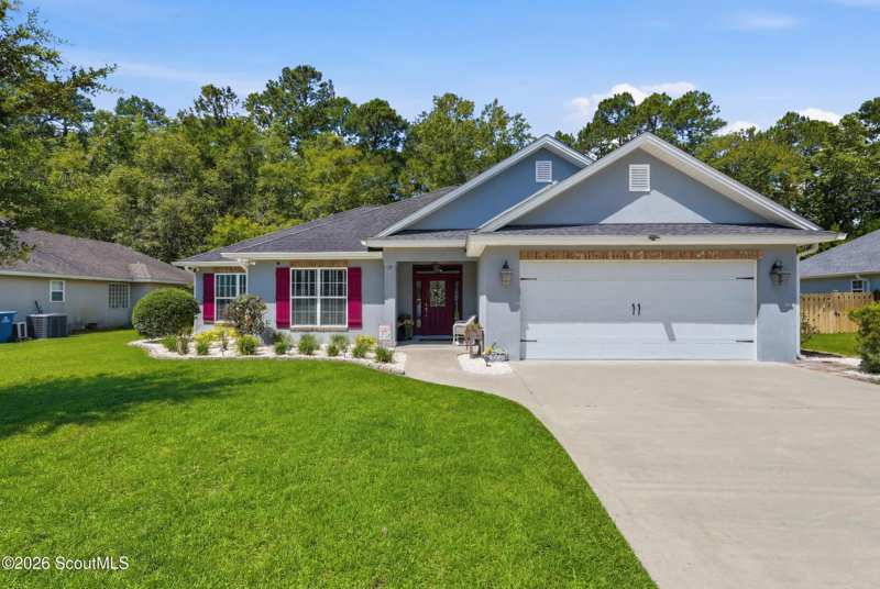 4 bedroom Single Family Residence at 39 Magnolia Bluff Drive, Country Walk, Brunswick — photo 1