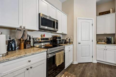 81 Hayden Drive, St. Marys GA - photo 15 of 51