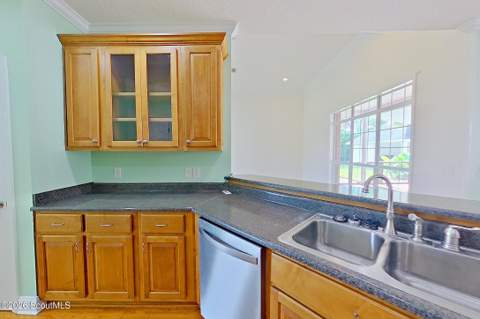 3952 Golfview Drive, Blackshear GA - photo 18 of 82