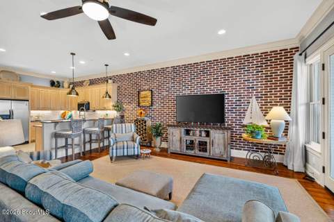107 Broad Street, Darien GA - photo 15 of 61