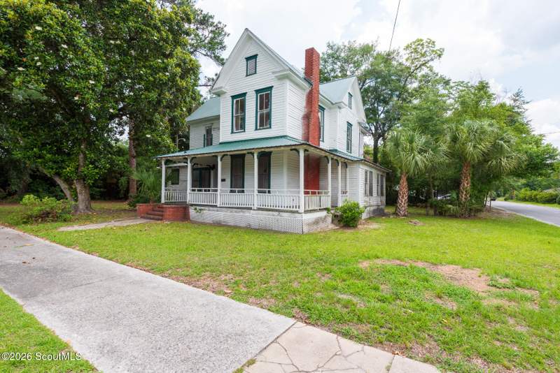 5 bedroom Single Family Residence at 306 Lee Avenue, No Recorded Subdivision, Waycross — photo 3