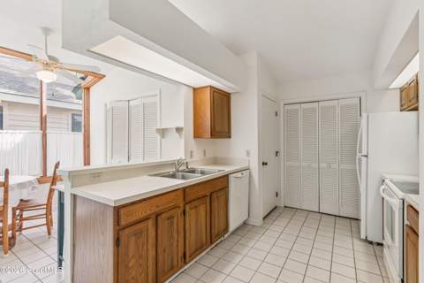 22 Bay Tree Court, St. Simons Island GA - photo 8 of 29