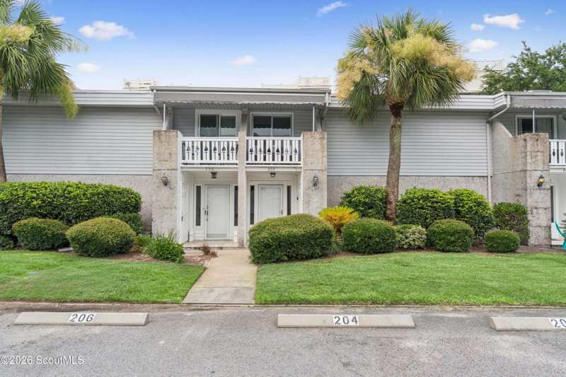 2 bedroom Condominium at 204 Olive Way, East Beach Villas Condos, St. Simons Island — photo 1