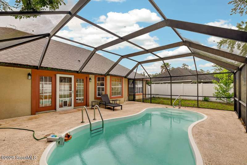 3 bedroom Single Family Residence at 200 Eagle Boulevard, Laurel Island-Brookshire, Kingsland — photo 2