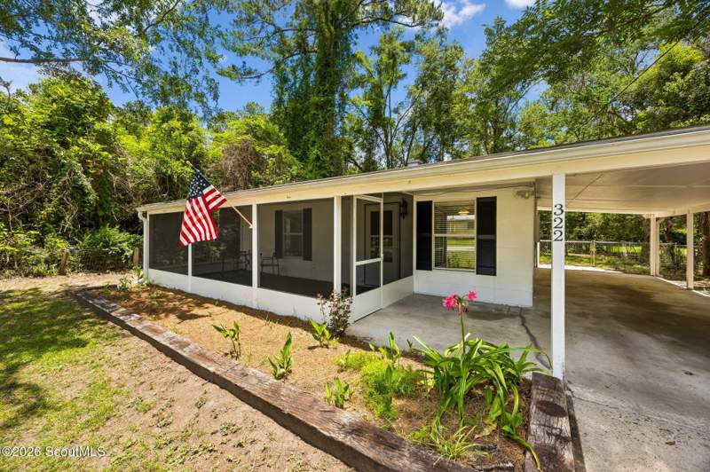 2 bedroom Single Family Residence at 322 N Satilla Street, No Recorded Subdivision, Kingsland — photo 2