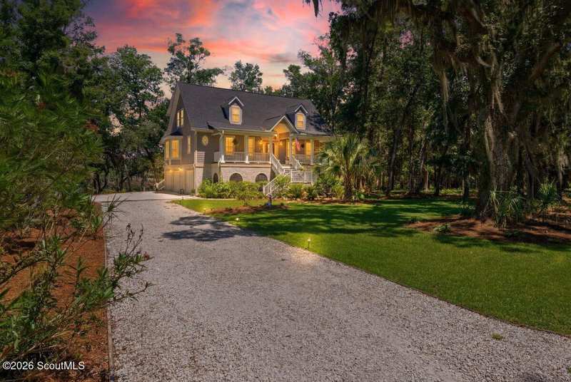 5 bedroom Single Family Residence at 1352 St Josephs Drive, Tolomato Island, Darien — photo 1