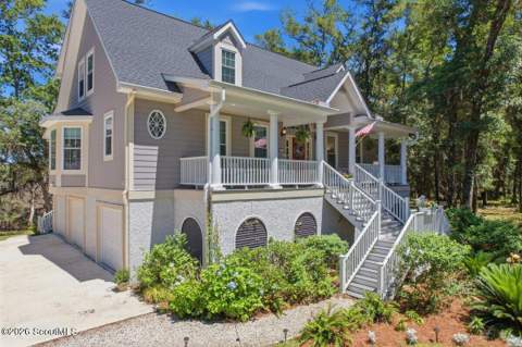 1352 St Josephs Drive, Darien GA - photo 8 of 64
