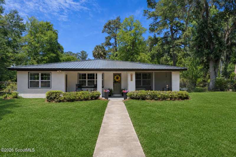 4 bedroom Single Family Residence at 724 Fancy Bluff Road, Fancy Bluff, Brunswick — photo 1