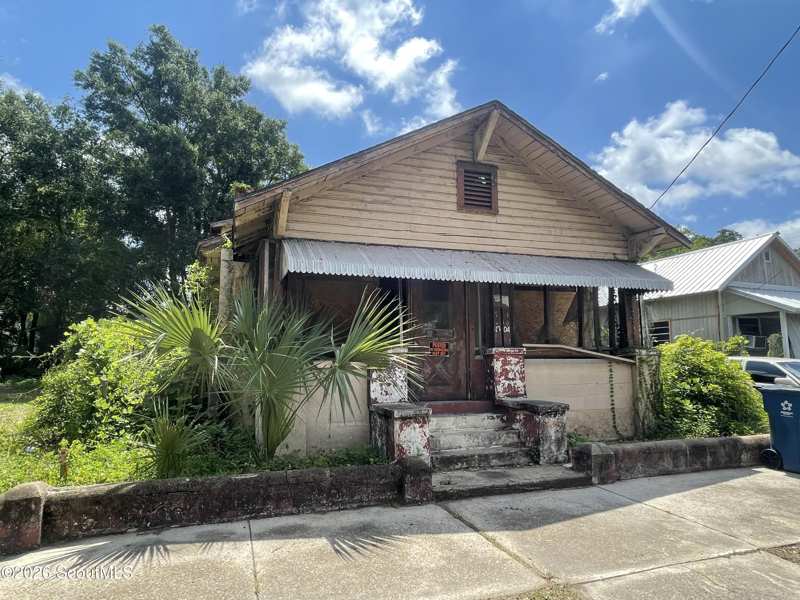 5 bedroom Single Family Residence at 1004 Albany Street, Old Town, Brunswick — photo 1