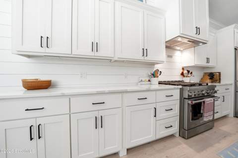 305 Kelsall Avenue, St. Simons Island GA - photo 15 of 55