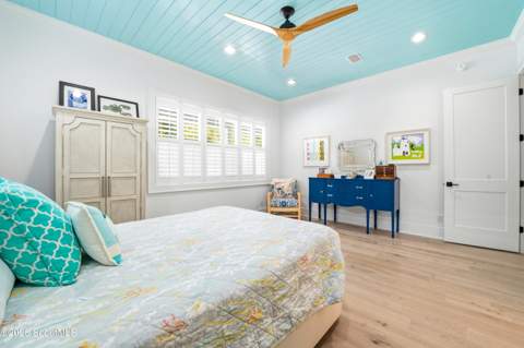 305 Kelsall Avenue, St. Simons Island GA - photo 22 of 55