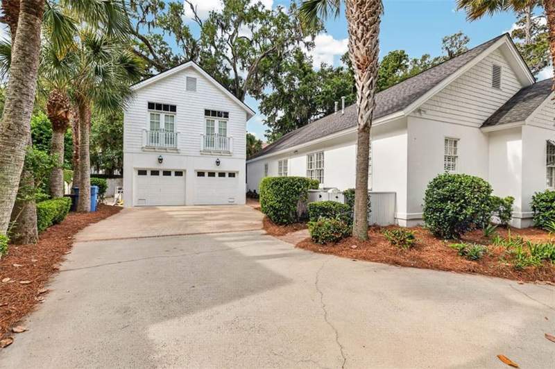 5 bedroom Single Family Residence at 203 Merion Street, St. Simons Island Club, St. Simons Island — photo 5