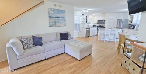198 Pine Street, St. Simons Island GA - photo 16 of 28
