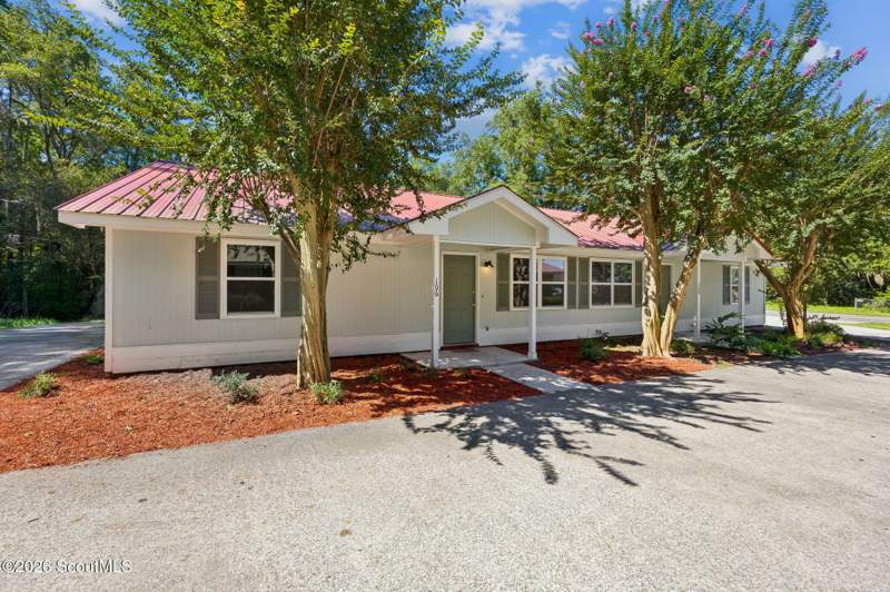 3 bedroom Duplex at 106 Clarks Bluff Road, No Recorded Subdivision, Kingsland — photo 2