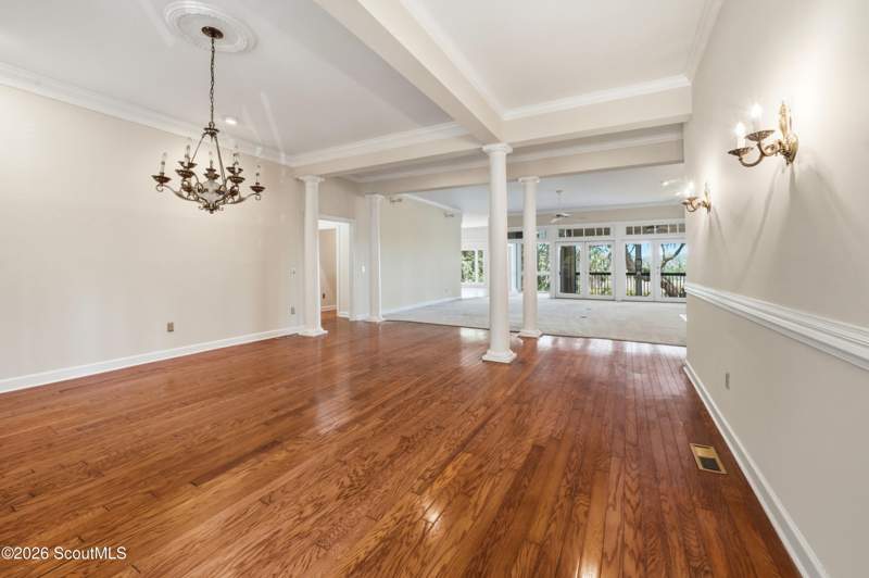 4 bedroom Single Family Residence at 112 Jones Creek Drive, Jones Creek, St. Simons Island — photo 5