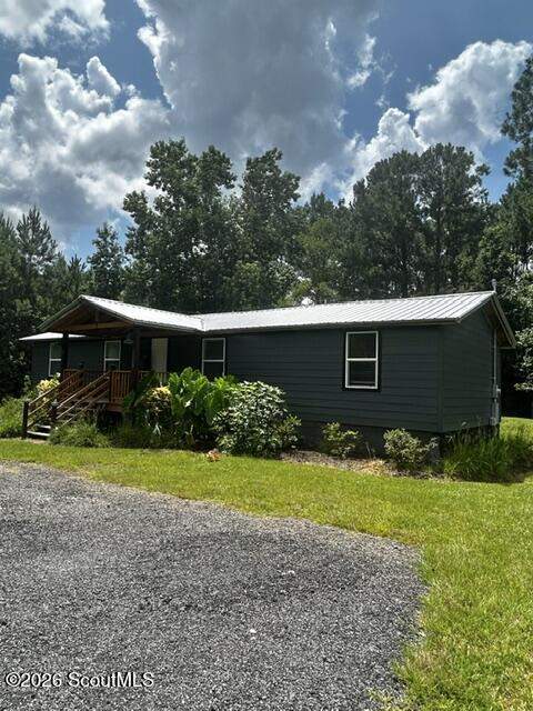 3 bedroom Single Family Residence at 1223 White Dr N, White Chimney, Townsend — photo 3