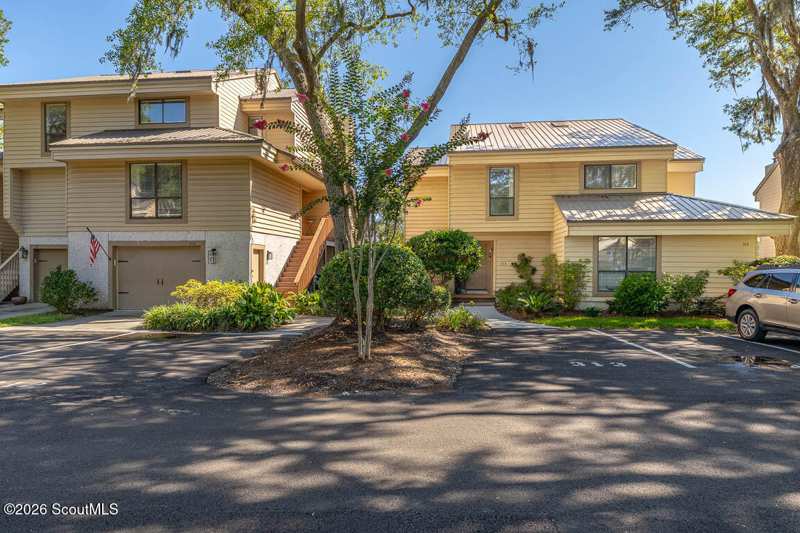 2 bedroom Condominium at 313 Brockinton Marsh, Brockinton Marsh Condos, St. Simons Island — photo 1