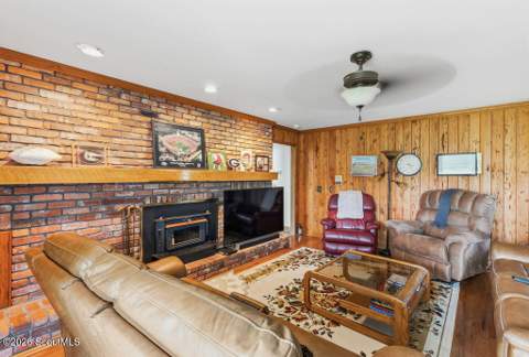 397 Oran Way, Jesup GA - photo 14 of 42